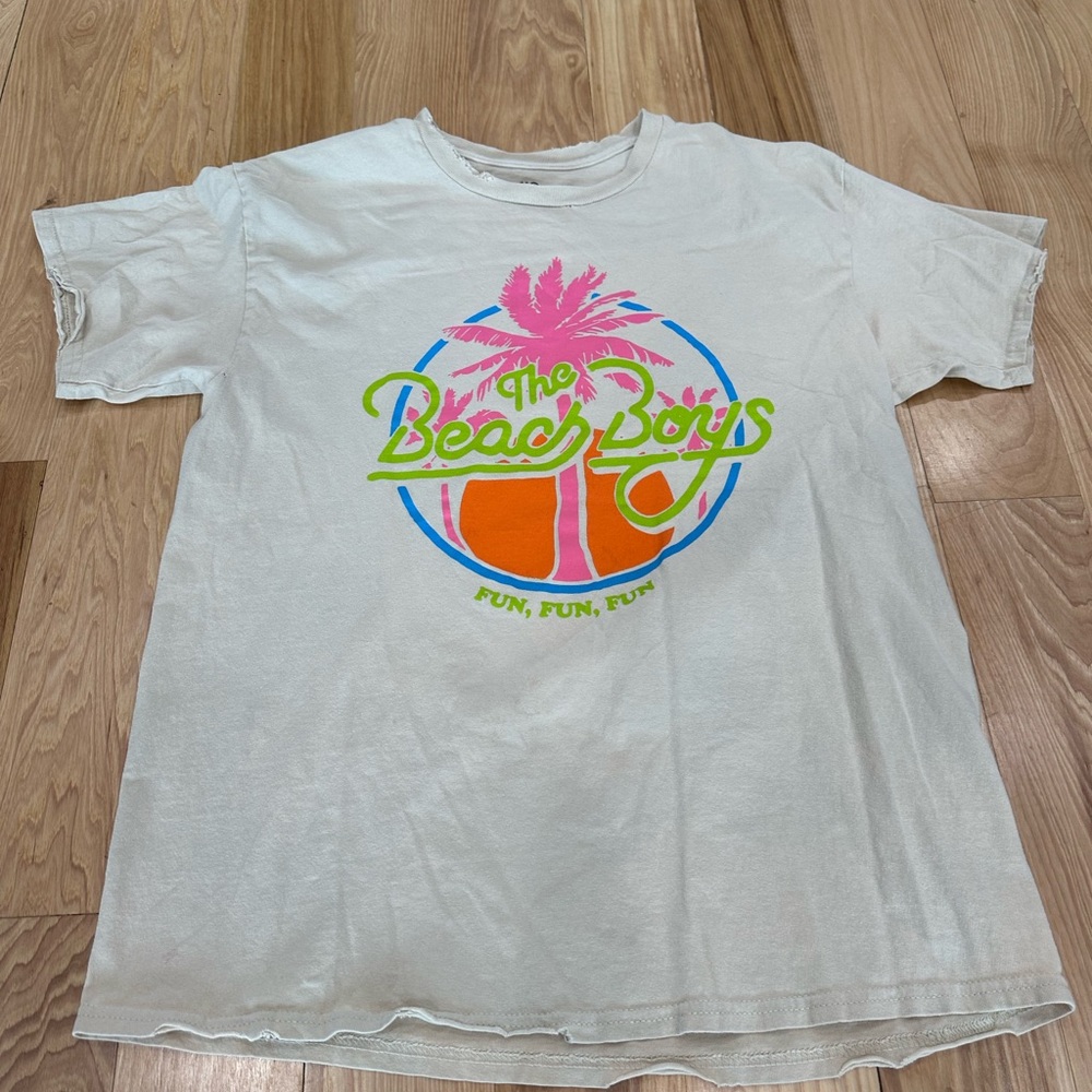 LIVY LU - BEACH BOYS - Oversized Unisex Medium Tee T6